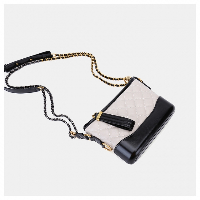 OEM 패션 디자이너 검은 색과 흰색 누비이 불 PU 가죽 크로스 바디 백 이브닝 지갑 