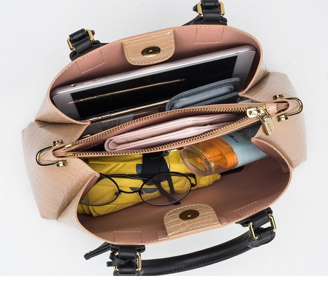 크로커다일 패턴의 부드러운 가죽이 다양한 색상의 여성용 핸드백 